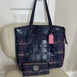 Set Coach Laura signature blue multicolor tartan canvas & leather